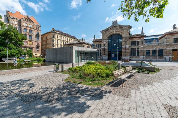 eladó újszerű lakás, Budapest, VIII. kerület