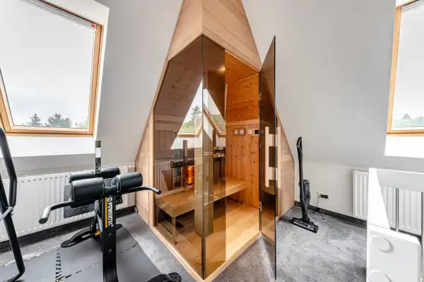Eladó újszerű lakás, Budapest, XII. kerület 5 szoba 173 m² 329.9 M Ft