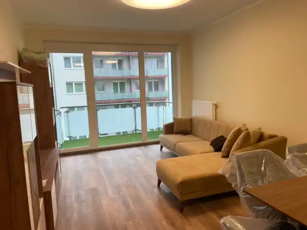 Eladó újszerű lakás, Budapest, XIII. kerület 4 szoba 77 m² 120.75 M Ft