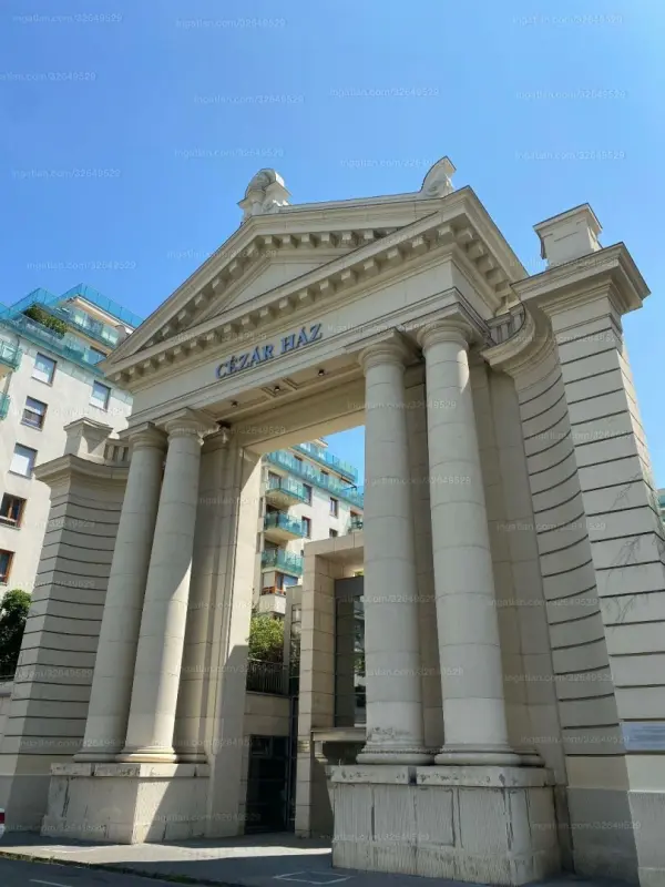Eladó újszerű lakás, Budapest, XIII. kerület 2 szoba 62 m² 111.9 M Ft