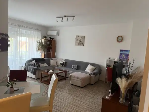 Eladó újszerű lakás, Budapest, XIV. kerület 2 szoba 57 m² 89.99 M Ft Eladó újszerű lakás, Budapest, XIV. kerület 2 szoba 57 m² 89.99 M Ft