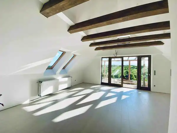 Eladó újszerű lakás, Eger 4 szoba 84 m² 104.7 M Ft
