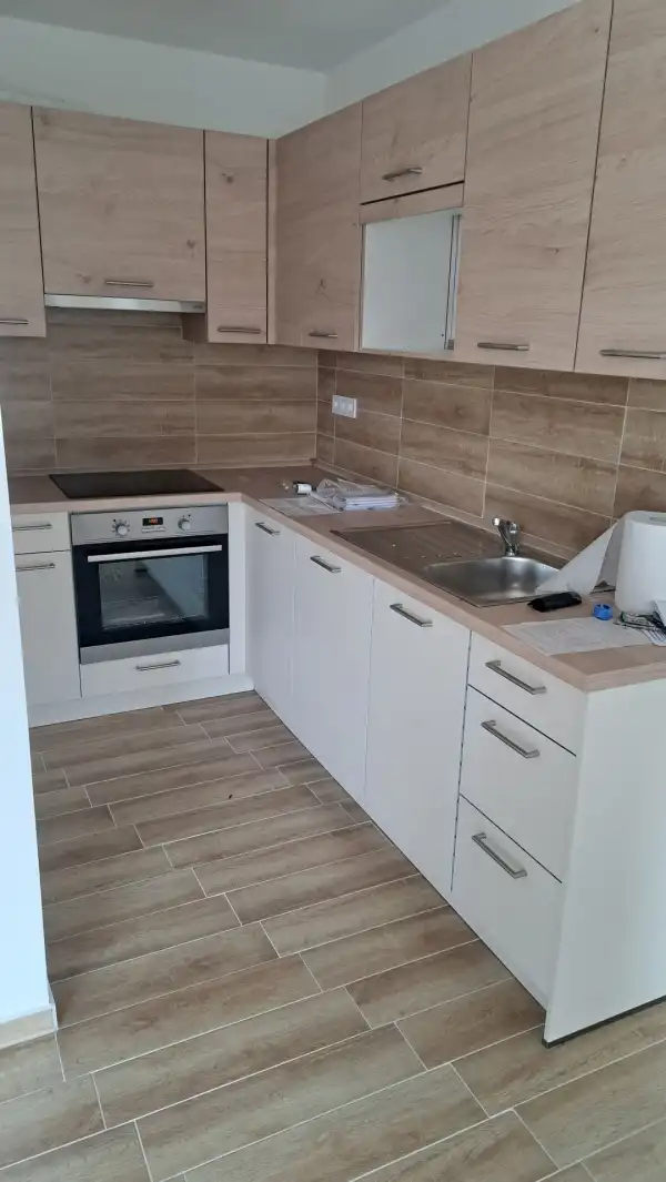 Eladó újszerű lakás, Nyíregyháza 2+1 szoba 60 m² 64 M Ft