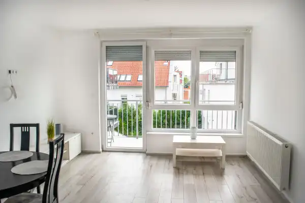 Eladó újszerű lakás, Pécs 3 szoba 60 m² 69 M Ft