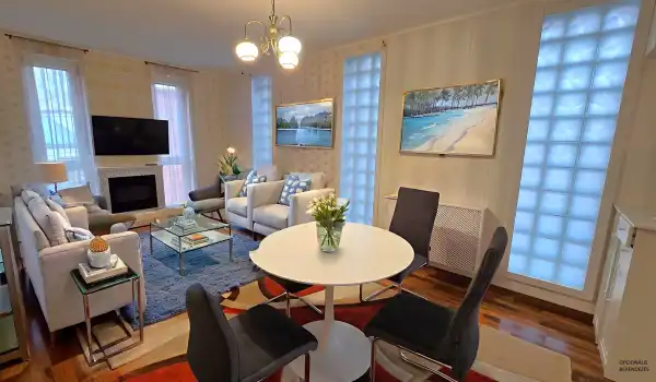 Eladó újszerű lakás, Pécs 2+1 szoba 74 m² 86.9 M Ft