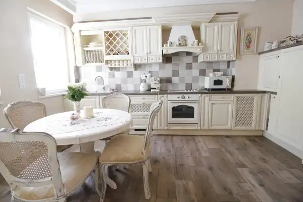 Eladó újszerű lakás, Sopron 4+1 szoba 104 m² 105.9 M Ft