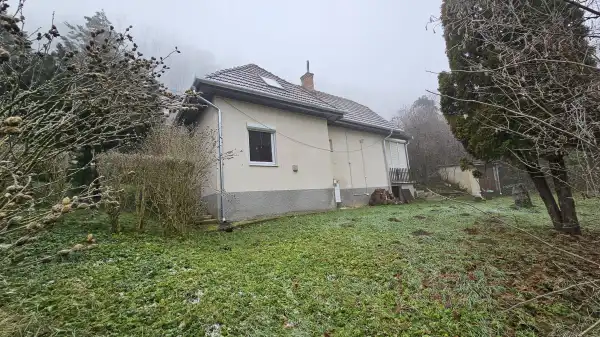 Eladó újszerű nyaraló, Magyarhertelend 2+1 szoba 69 m² 29 M Ft