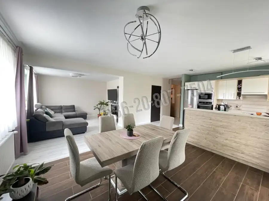 eladó újszerű téglalakás, Eger eladó újszerű téglalakás, Eger