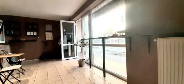 Eladó újszerű üzleti ingatlan, Dunakeszi 1 szoba 43 m² 59.9 M Ft