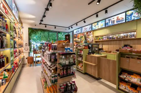 Eladó üzleti ingatlan, Balatonfüred 41 m² 86 M Ft