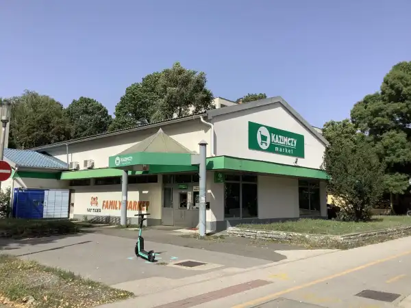 Eladó üzleti ingatlan, Békéscsaba 900 m² 199 M Ft