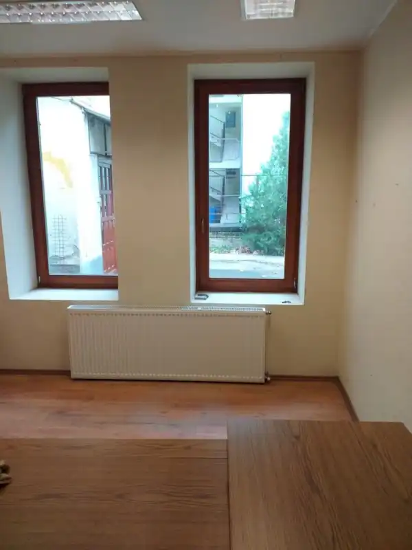 Eladó üzleti ingatlan, Kaposvár 400 m² 78 M Ft