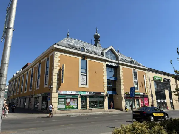 Eladó üzleti ingatlan, Pécs 1 szoba 46 m² 47.9 M Ft