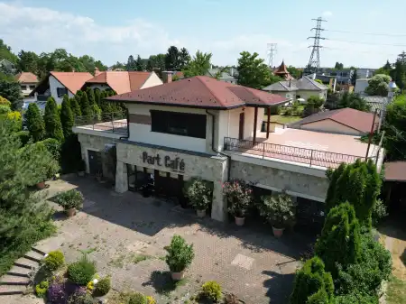 Eladó vendéglátás, Dunakeszi 7 szoba 450 m² 598.5 M Ft