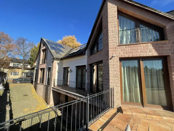 Eladó vendéglátás, Eger 1100 m² 450 M Ft