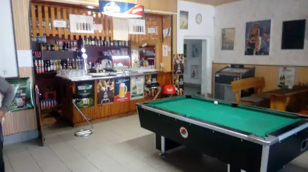 Eladó vendéglátás, Mátraderecske 1 szoba 110 m² 8.5 M Ft