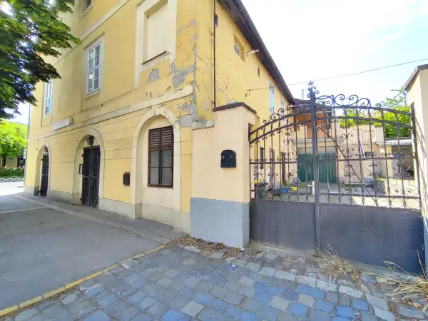 Eladó vendéglátás, Mohács 178 m² 32.9 M Ft