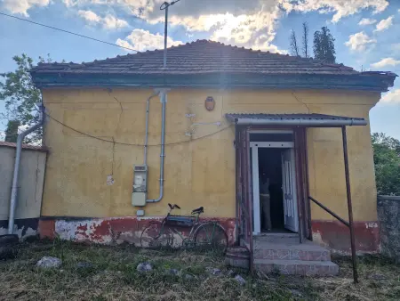 eladó vendéglátás, Szárliget
