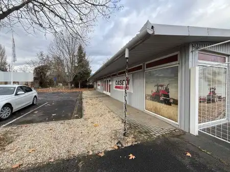 kiadó csarnok, Békéscsaba