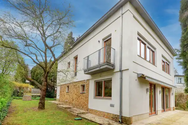 Kiadó ingatlan, Budapest, II. kerület 5 szoba 236 m² 1.22 M Ft/hó