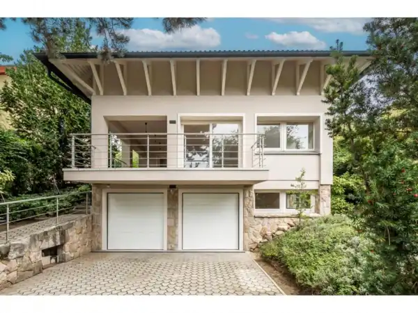 Kiadó ingatlan, Budapest, II. kerület 6 szoba 232 m² 1.01 M Ft/hó