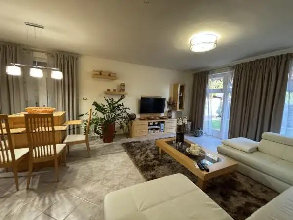 Kiadó ingatlan, Gyula 2+2 szoba 91 m² 500 E Ft/hó