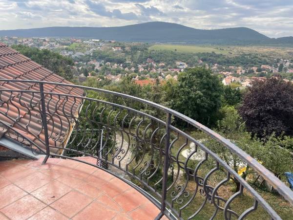 kiadó ingatlan, Pomáz