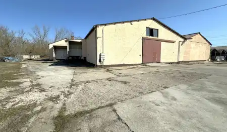 kiadó ipari ingatlan, Szeged