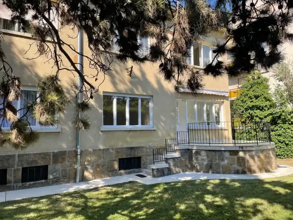 Kiadó iroda, Budapest, II. kerület 2+1 szoba 79 m² 585 E Ft/hó