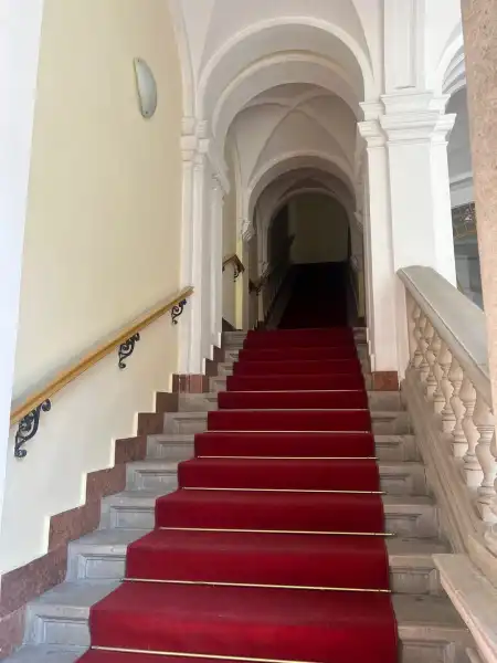 kiadó iroda, Budapest, V. kerület