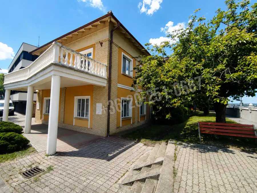 kiadó iroda, Mohács