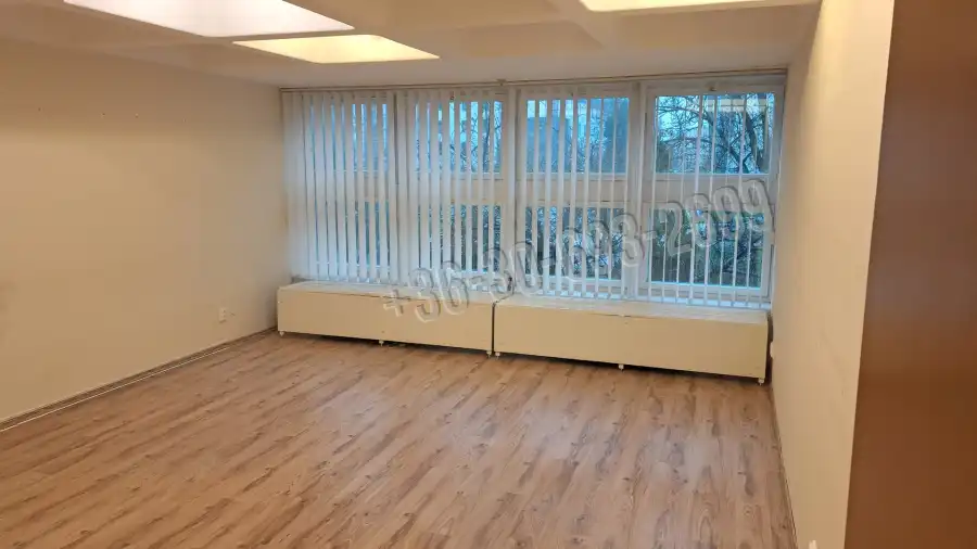 kiadó irodaház, Nyíregyháza