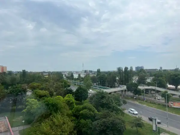 Kiadó irodaházban A, A+ kat., Budapest, II. kerület 14 szoba 243 m² 1.28 M Ft/hó