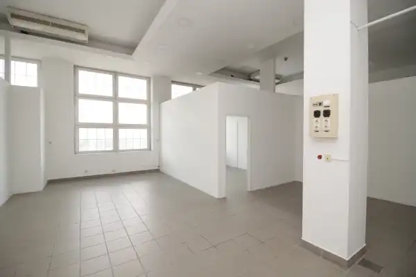 Kiadó irodaházban B, B+ kat., Budapest, III. kerület 60 m² 216 E Ft/hó
