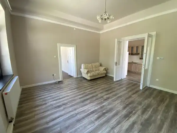 Kiadó lakás, Békéscsaba 2 szoba 50 m² 140 E Ft/hó
