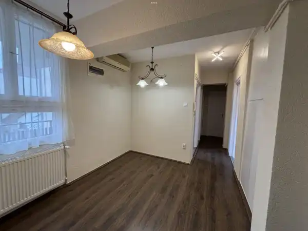 Kiadó lakás, Békéscsaba 3 szoba 82 m² 175 E Ft/hó