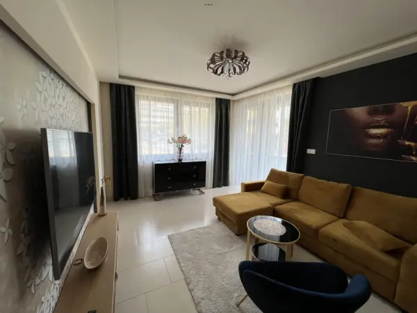 Kiadó lakás, Békéscsaba 1+1 szoba 49 m² 280 E Ft/hó