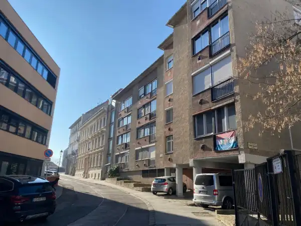 Kiadó lakás, Budapest, I. kerület 2 szoba 55 m² 210 E Ft/hó
