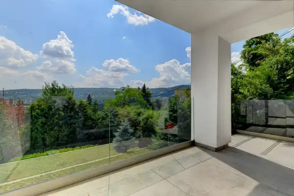 Kiadó lakás, Budapest, II. kerület 4 szoba 140 m² 1.09 M Ft/hó