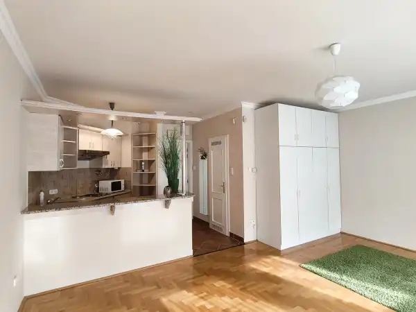 Kiadó lakás, Budapest, III. kerület 1 szoba 33 m² 190 E Ft/hó