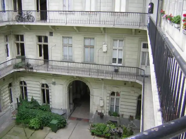 Kiadó lakás, Budapest, VII. kerület 1 szoba 42 m² 185 E Ft/hó