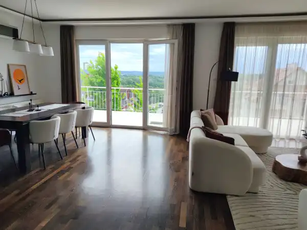 Kiadó lakás, Budapest, XI. kerület 4+1 szoba 132 m² 967 E Ft/hó