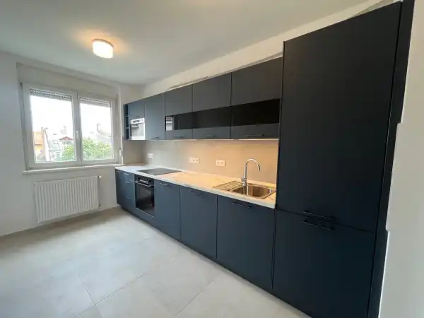 Kiadó lakás, Budapest, XII. kerület 4 szoba 110 m² 670 E Ft/hó