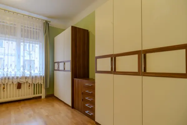 Kiadó lakás, Budapest, XIII. kerület 2 szoba 78 m² 335 E Ft/hó