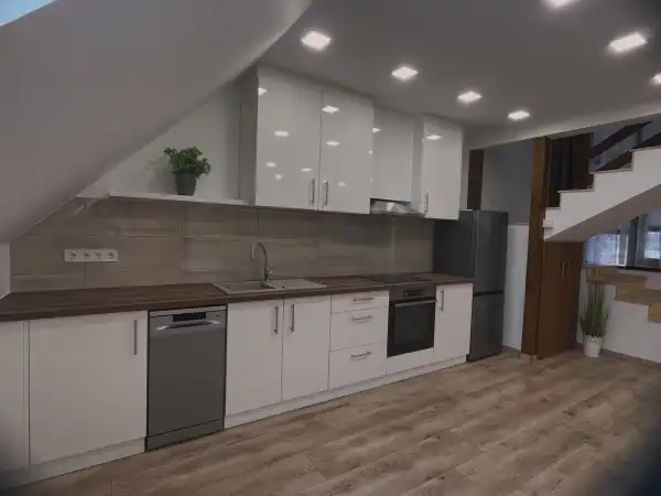 Kiadó lakás, Dunaföldvár 2 szoba 80 m² 150 E Ft/hó