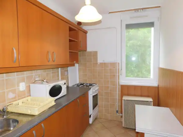 Kiadó lakás, Eger 1+1 szoba 54 m² 130 E Ft/hó