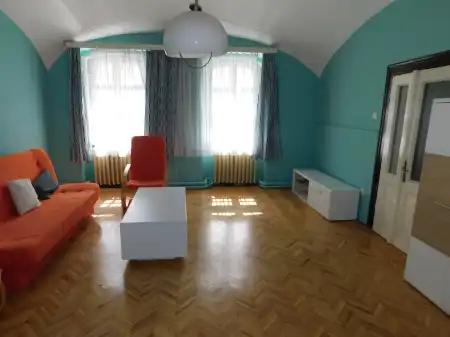 kiadó lakás, Eger