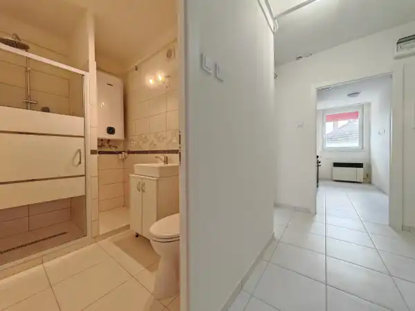 Kiadó lakás, Eger 2 szoba 56 m² 180 E Ft/hó