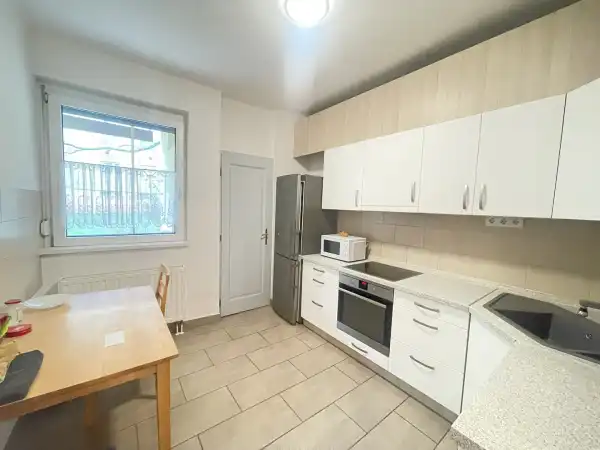 Kiadó lakás, Eger 3 szoba 77 m² 150 E Ft/hó