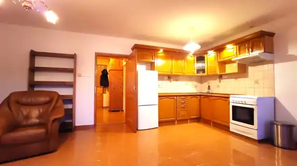 Kiadó lakás, Győr 3 szoba 63 m² 190 E Ft/hó